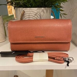 Matt & Nat  DREW MED VEGAN CROSSBODY BAG in Ombré